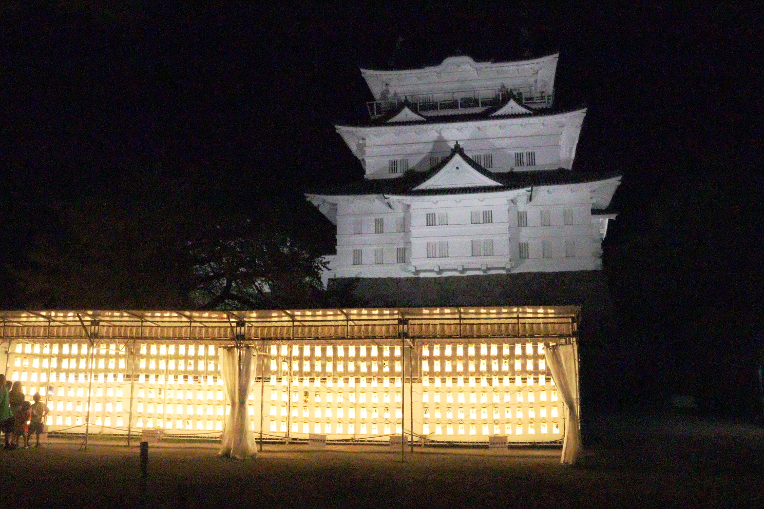 小田原城址公園 本丸広場 ちょうちん光アートフェア