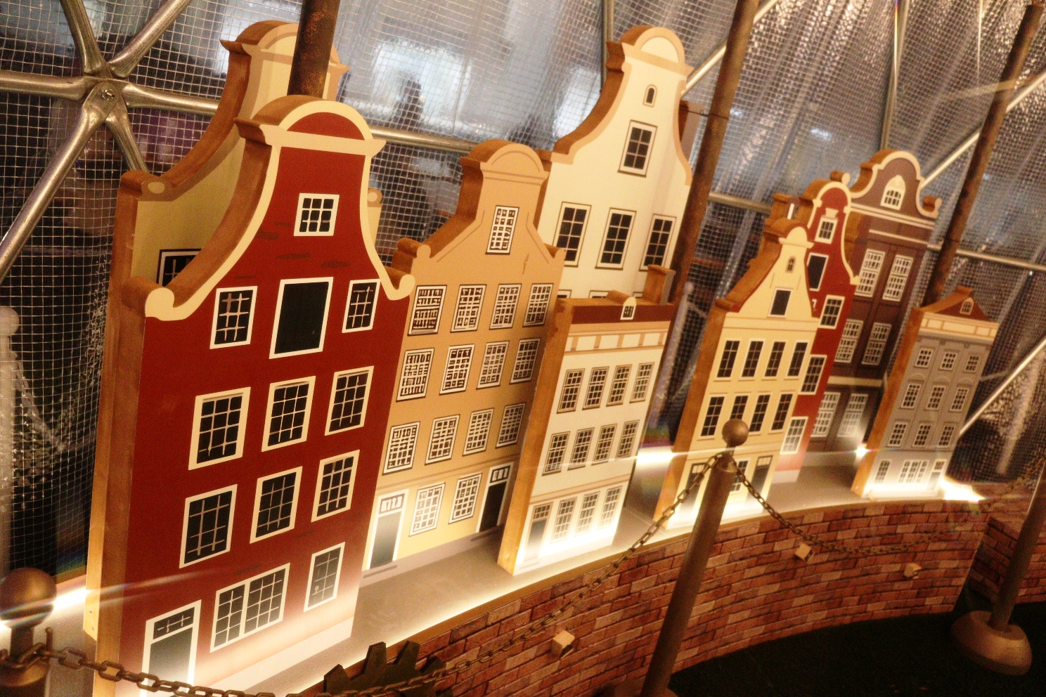 みなとみらい21 グランモール公園 スノードーム